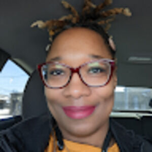 Meet your Posher, Earlisha